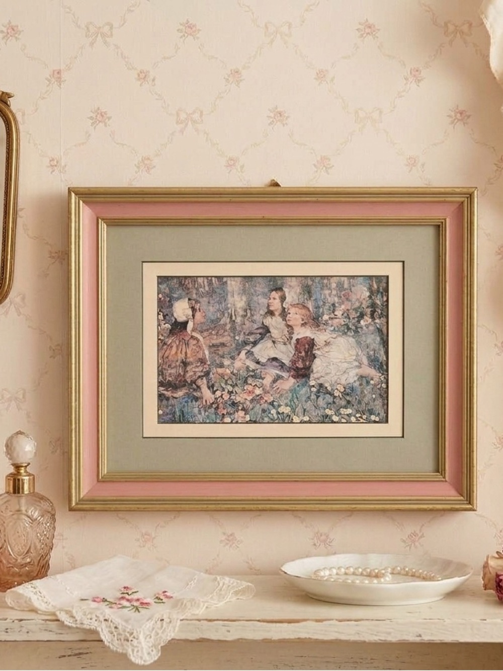 🌸 Vintage Romantic Victorian Girls Art Print in Pink & Gold Wood Frame 8x11